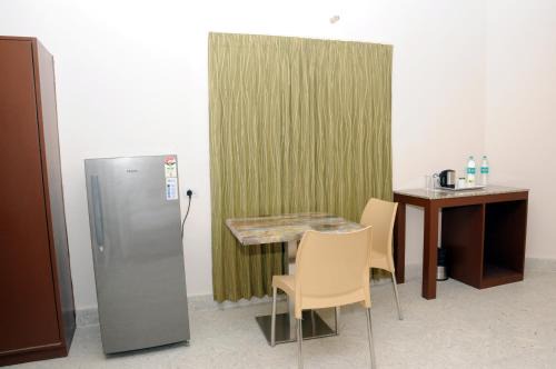 Sreeparthi Hotel in Puttaparthi