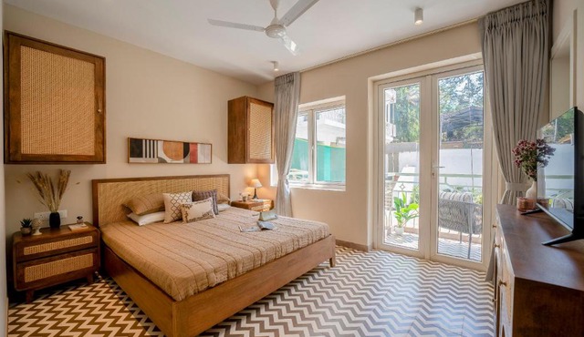 Staymaster Solintra A301 - Luxury 1 BR Apartment with Shared Pool & Gym - Nerul-Reis Magos in Nerul