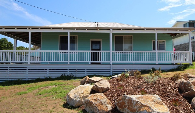 Storm Bay View - lookout over the ocean and is dog friendly - Storm Bay View - dog friendly in Augusta