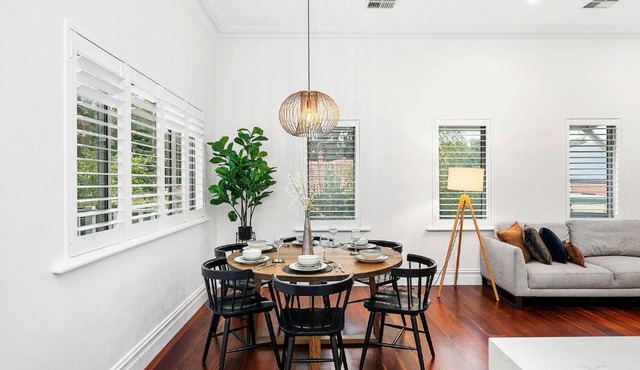 Stunning Bayswater Home Large Deck, BBQ in Perth