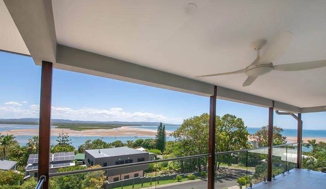 Sunset Beach House 1770 Level 3 in Seventeen Seventy