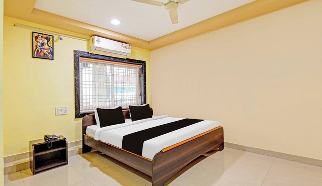 Super OYO Collection O NAD Near Airport in Visakhapatnam