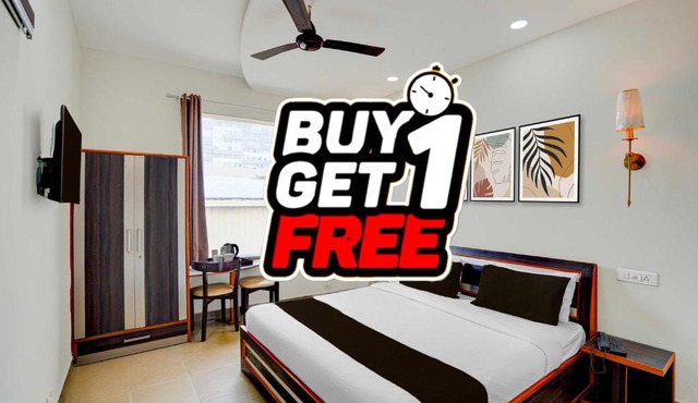 Super Townhouse by OYO Cosmo Mall Zirakpur Formerly R K Residency