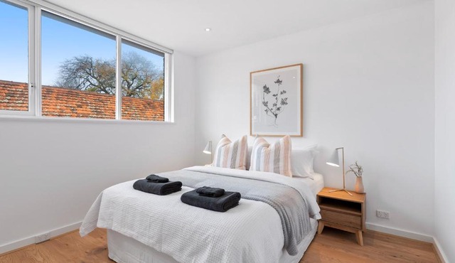 Sweet Darling by Ready Set Stay- South Yarra in Melbourne