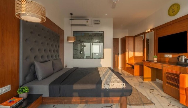 The Hosteller Goa, Mandrem