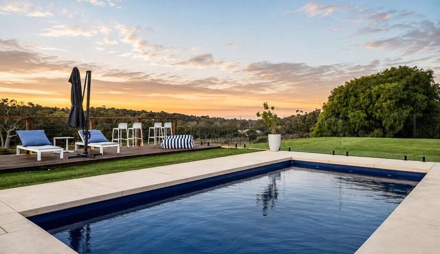 The Loop - poolside luxury in Western Australia