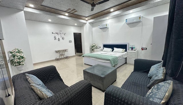 The Luxe Haven