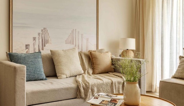 The Pearl 1 BHK Apartment by tisyastays