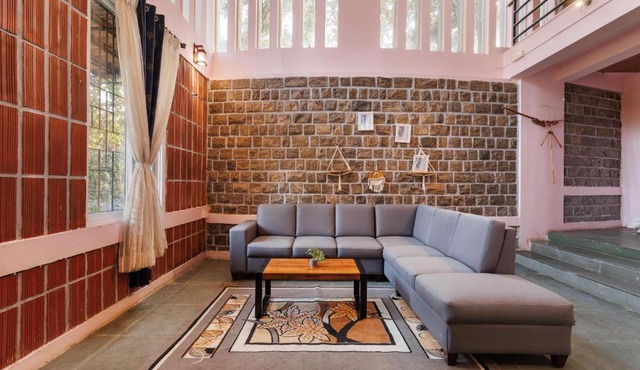 The Rustic Ridge by StayJadePool2BHK1hr E-city in Denkanikottai