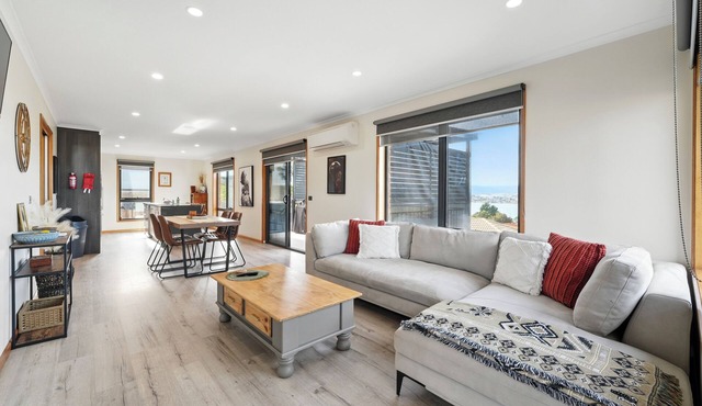 Timber Mill House - 2 Bedroom in Midway Point