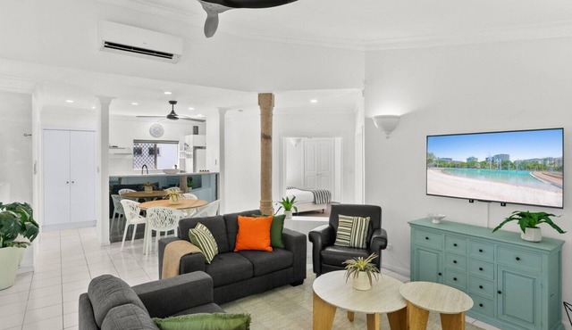 Townhouse with Shared Pool, 2 Ensuites & Secure Parking in Manoora
