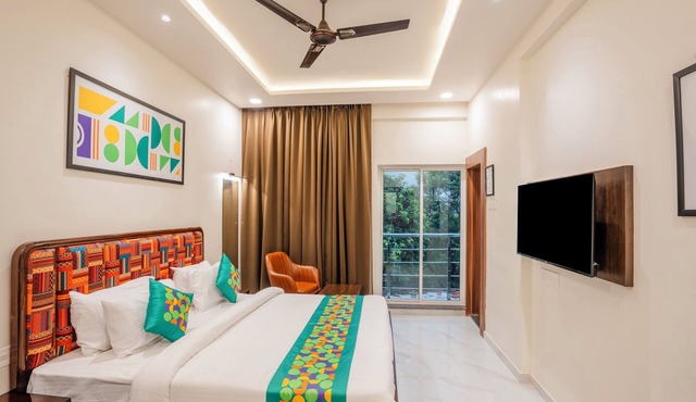 Treebo Parashar Max in Nagpur