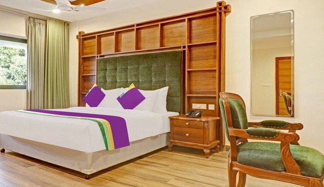 Treebo Premium Vahada