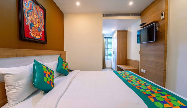 Treebo Sree Varshavilas Regency, 500 Mtrs From Guruvayoor Temple