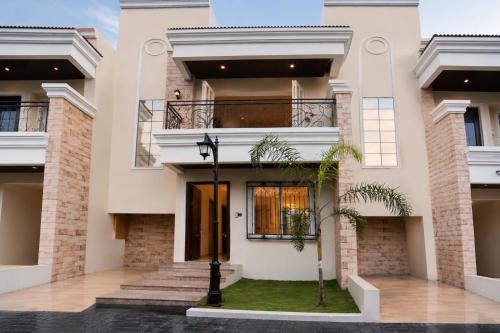 Vista Royal 2BHK With Private Pool in Igatpuri