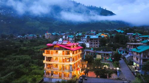 WANDER THRIVES INN By Ads Manali