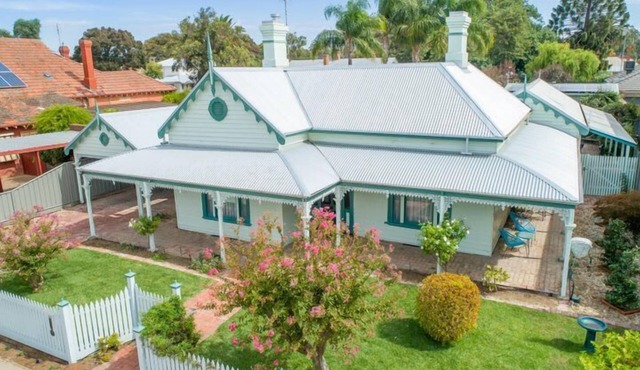 Wandew - Echuca Holiday Homes in Echuca
