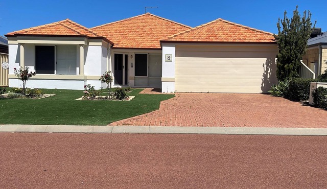 Why have a room when for the same price you can have a whole gorgeous house! in Lakelands