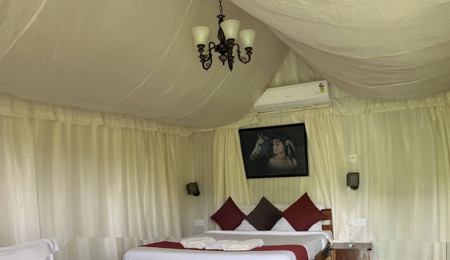 Wilderness Jungle Camp in Malavalli
