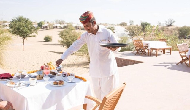 Yatra Desert Resort & Camp