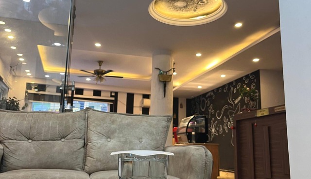 Yog Namah Hotel & Cafe