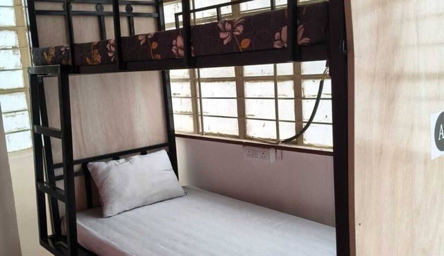 ZenNest Hostels