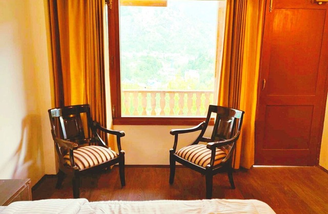 G Villas- Luxurious Cottage with beautiful mountain view