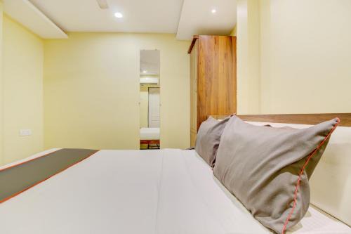Hotel O Address Inn