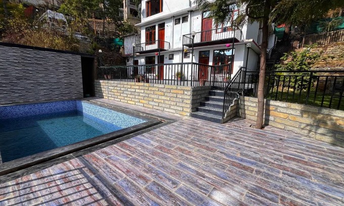 Kasauli Apartment | 110 m² Apartment ∙ 3 bedrooms ∙ 6 guests