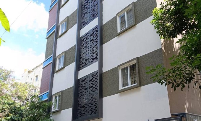 Yelahanka Hotel | 120 m² Hotel ∙ 2 bedrooms ∙ 4 guests
