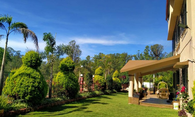 Nandanwan Villa | 1200 m² Villa ∙ 6 bedrooms ∙ 12 guests