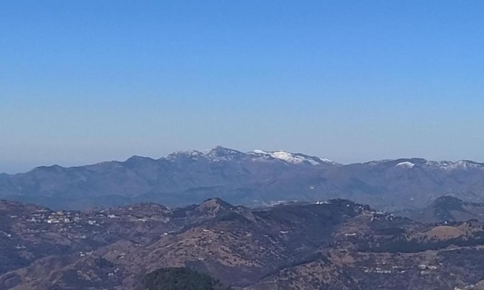 Shoghi House | 13 Miles
