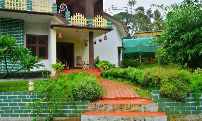 Virarajendrapet House | 150 m² House ∙ 4 bedrooms ∙ 12 guests