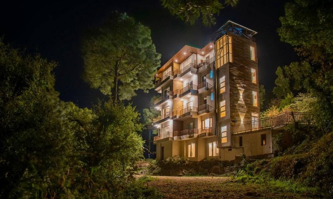 Kumarhatti Villa | 150 m² Villa ∙ 5 bedrooms ∙ 12 guests
