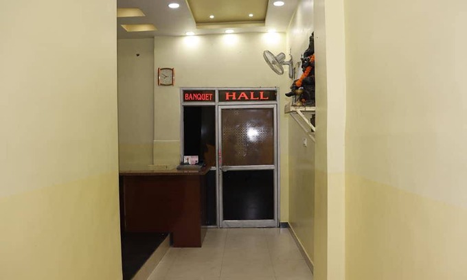 Patna House | 180 m² House ∙ 10 bedrooms ∙ 20 guests