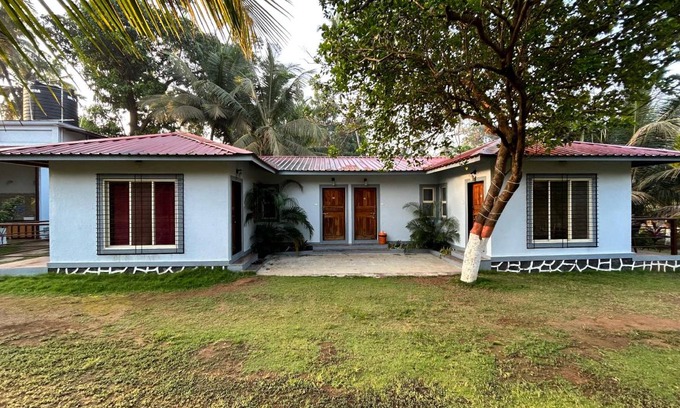 Nagaon House | 1820 m² House ∙ 4 bedrooms ∙ 12 guests