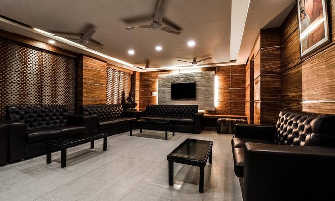 Karol Bagh Hotel | 19 m² Hotel ∙ 3 guests
