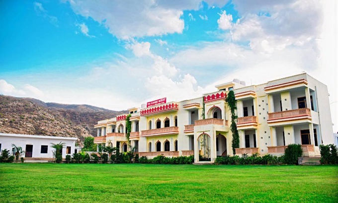 Pushkar Resort | 19 m² Resort ∙ 3 guests