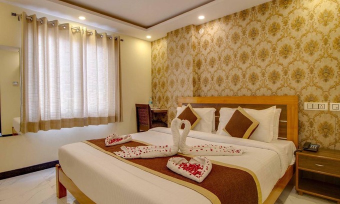 Pink City Hotel | 20 m² Hotel ∙ 2 guests