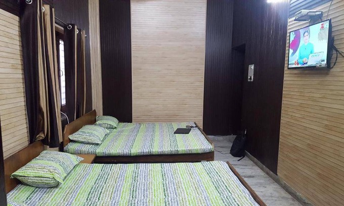 Paltan Bazaar Hotel | 22 m² Hotel ∙ 7 guests