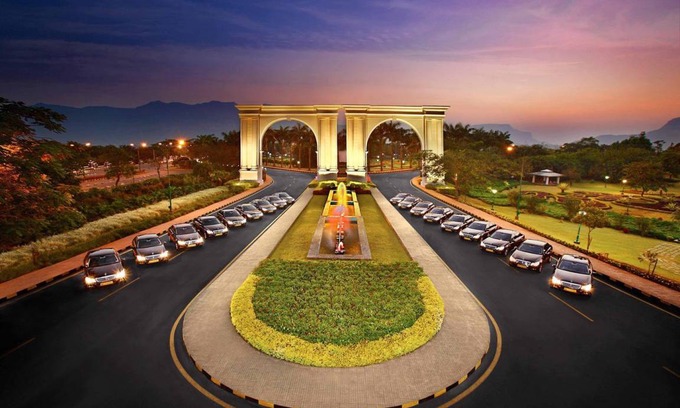 Aamby Valley City Resort | 262 m² Resort ∙ 10 guests
