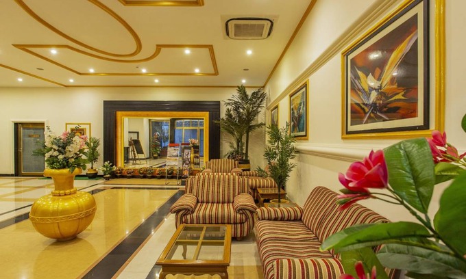 Rajkot Hotel | 41 m² Hotel ∙ 4 guests