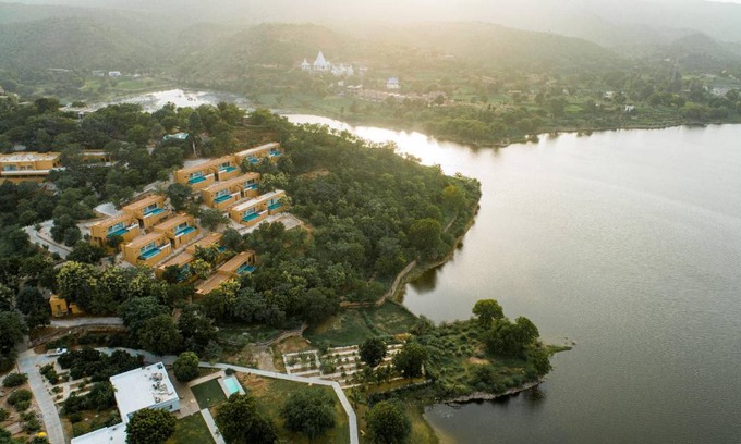 Eklingji Resort | 418 m² Resort ∙ 4 bedrooms ∙ 16 guests