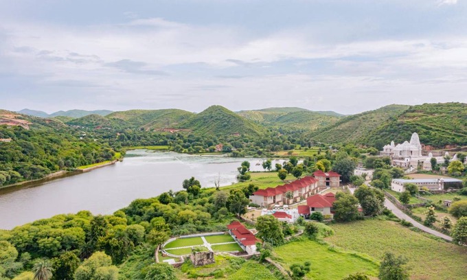 Eklingji Resort | 51 m² Resort ∙ 3 guests