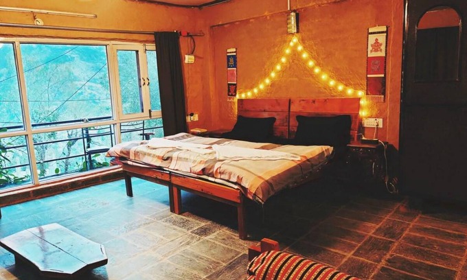 Dharamshala Apartment | 700 m² Apartment ∙ 1 bedroom ∙ 3 guests