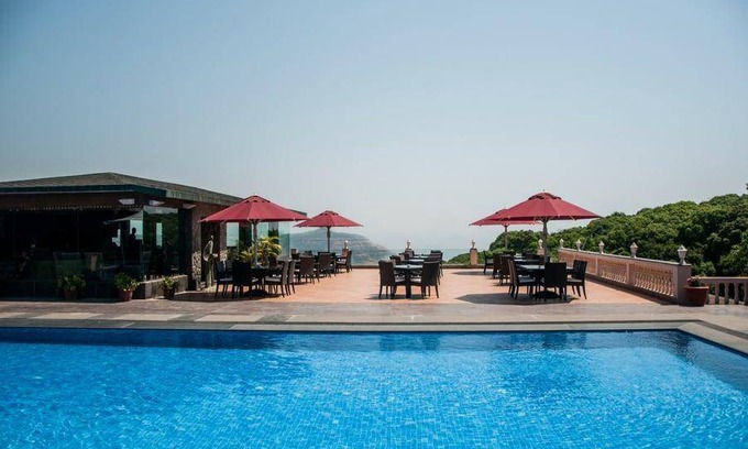 Mahabaleshwar Resort | 98 m² Resort ∙ 127 guests