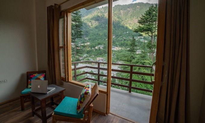 New Manali Hotel | Alt Life Manali