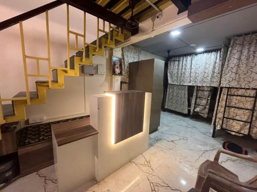 Pune Hostel | Ashirwad Guest House, Bharti Vidyapeeth