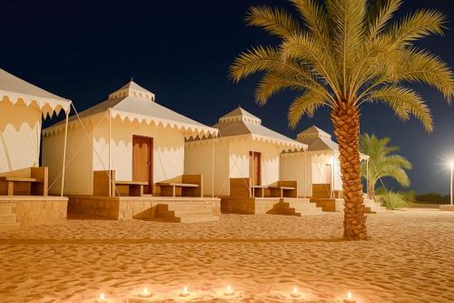Kanoi Resort | Desert Popular Resort & Camp