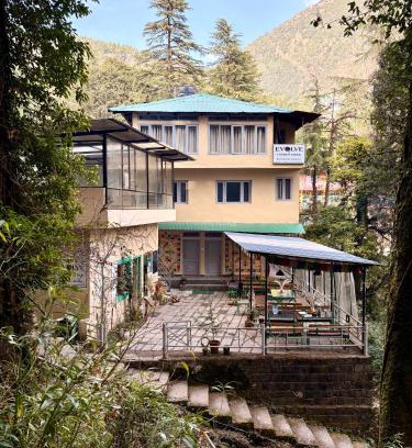Bhagsu Nag Hostel | Eevolve Dharamkot - An Eco Hostel